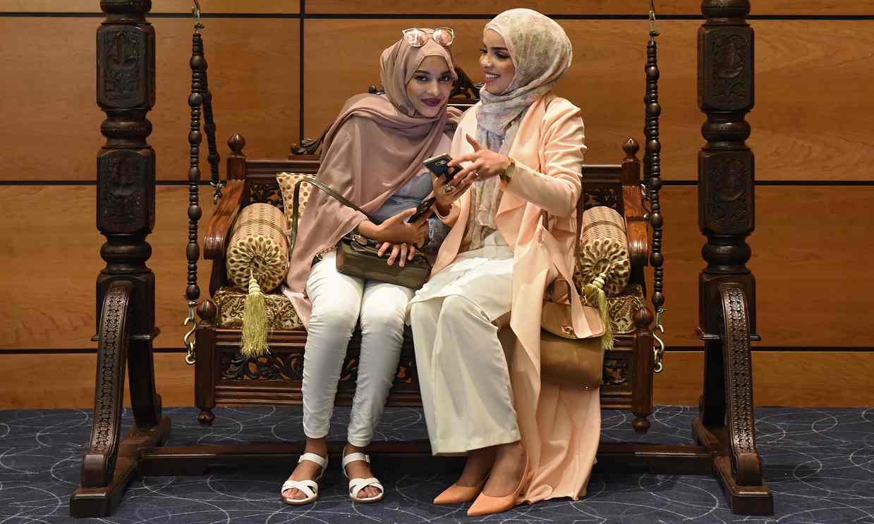 London show reflects global boom in Islamic fashion